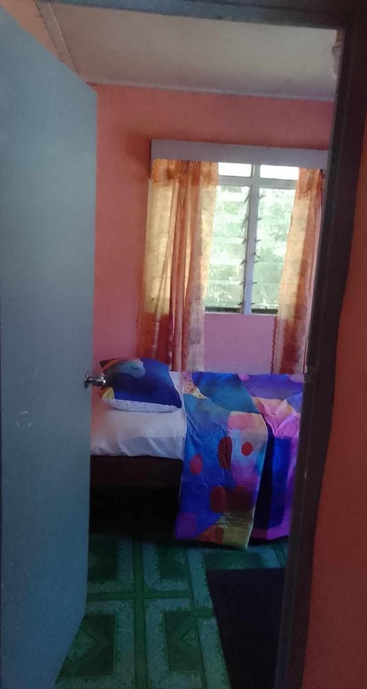 Kapeta Cabin Nuku'alofa Eksteriør billede